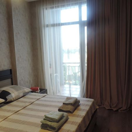 Tamara Apartment Takaishvili 3 Батуми Экстерьер фото
