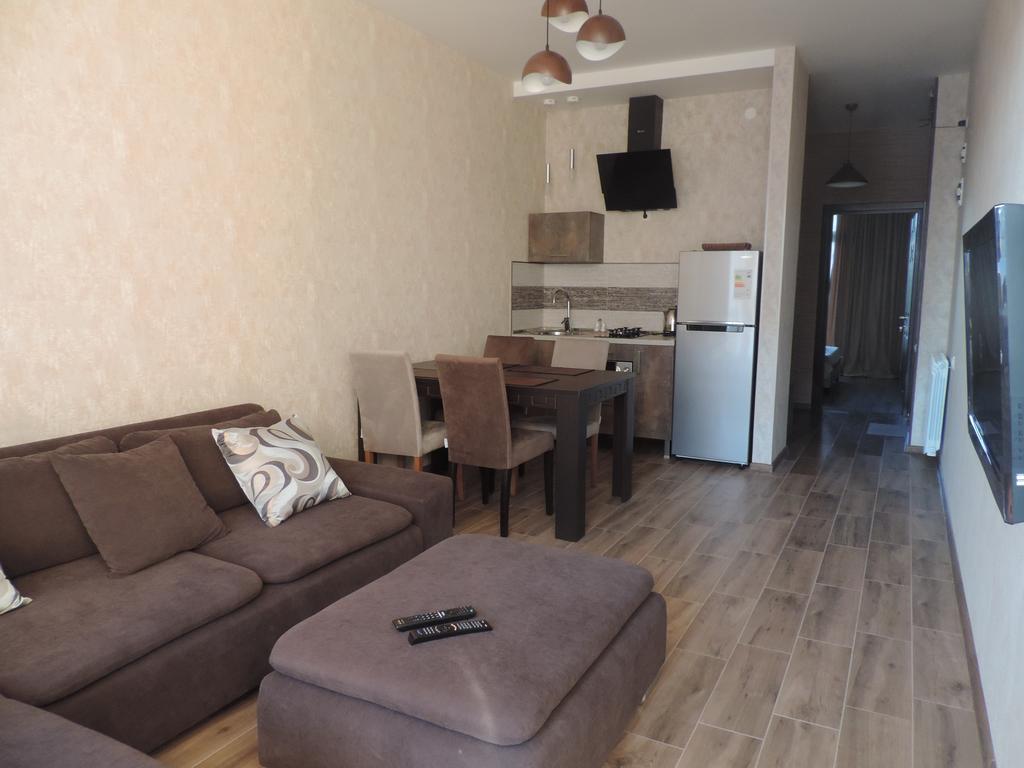 Tamara Apartment Takaishvili 3 Батуми Экстерьер фото