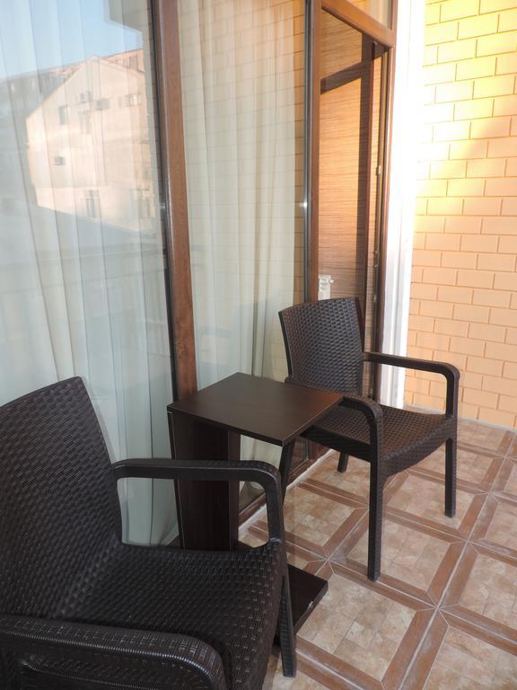 Tamara Apartment Takaishvili 3 Батуми Экстерьер фото